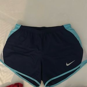 Women's Nike Tempo Running Shorts, Size xs, Pre-Owned, Great Condition